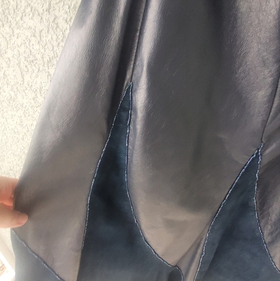 Vintage Black and Navy Leather Jacket and Skirt Set - Picture 9 of 13